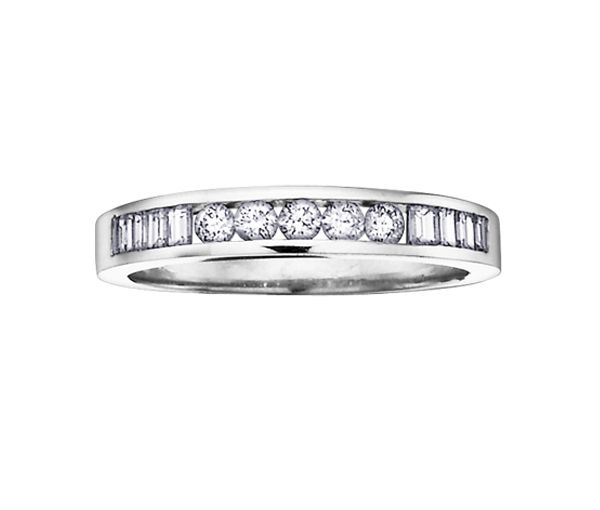 JONC SEMI-ÉTERNITÉ EN OR 18K BLANC SERTI DE DIAMANTS - CR DD1953 - BIJOUX CANADIEN JONC SEMI-ÉTERNITÉ EN OR 18K BLANC SERTI DE DIAMANTS - CR DD1953 - BIJOUX CANADIEN