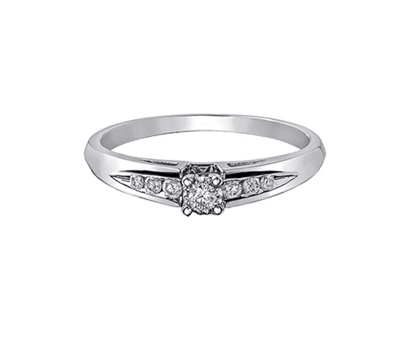 BAGUE EN OR JAUNE/BLANC, ROSE/BLANC OU BLANC SERTIE DE DIAMANTS - CR DD7700W - BIJOUX CANADIEN BAGUE EN OR JAUNE/BLANC, ROSE/BLANC OU BLANC SERTIE DE DIAMANTS - CR DD7700W - BIJOUX CANADIEN