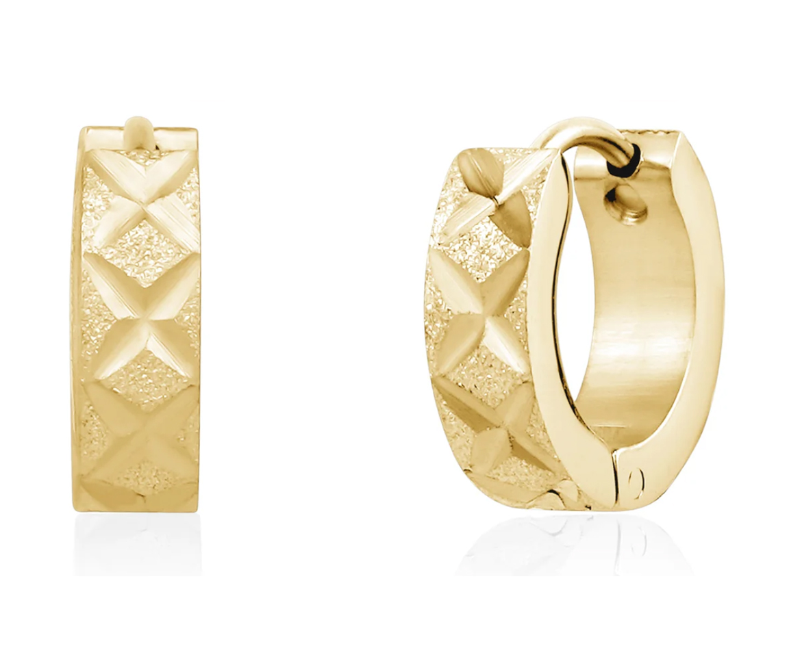 BOUCLES HUGGIES EN ACIER TAILLÉES DIAMANTS AU DESIGN EN X - AZ SSE186G - AREZZO BOUCLES HUGGIES EN ACIER TAILLÉES DIAMANTS AU DESIGN EN X - AZ SSE186G - AREZZO