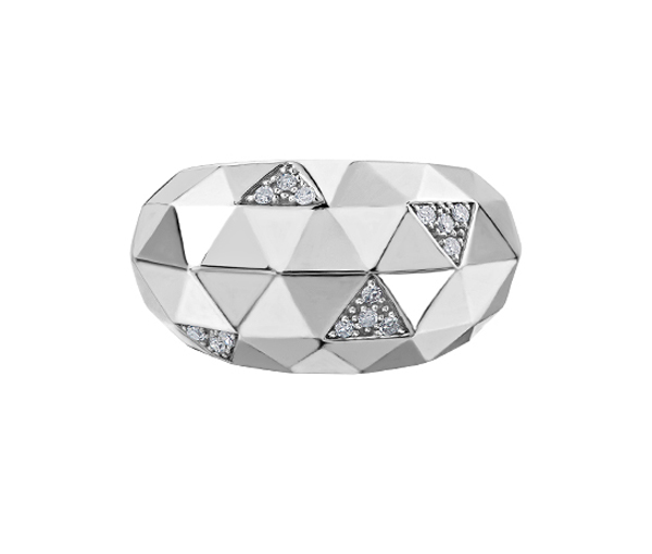 BAGUE EN ARGENT SERTIE DE DIAMANTS BAGUE EN ARGENT SERTIE DE DIAMANTS