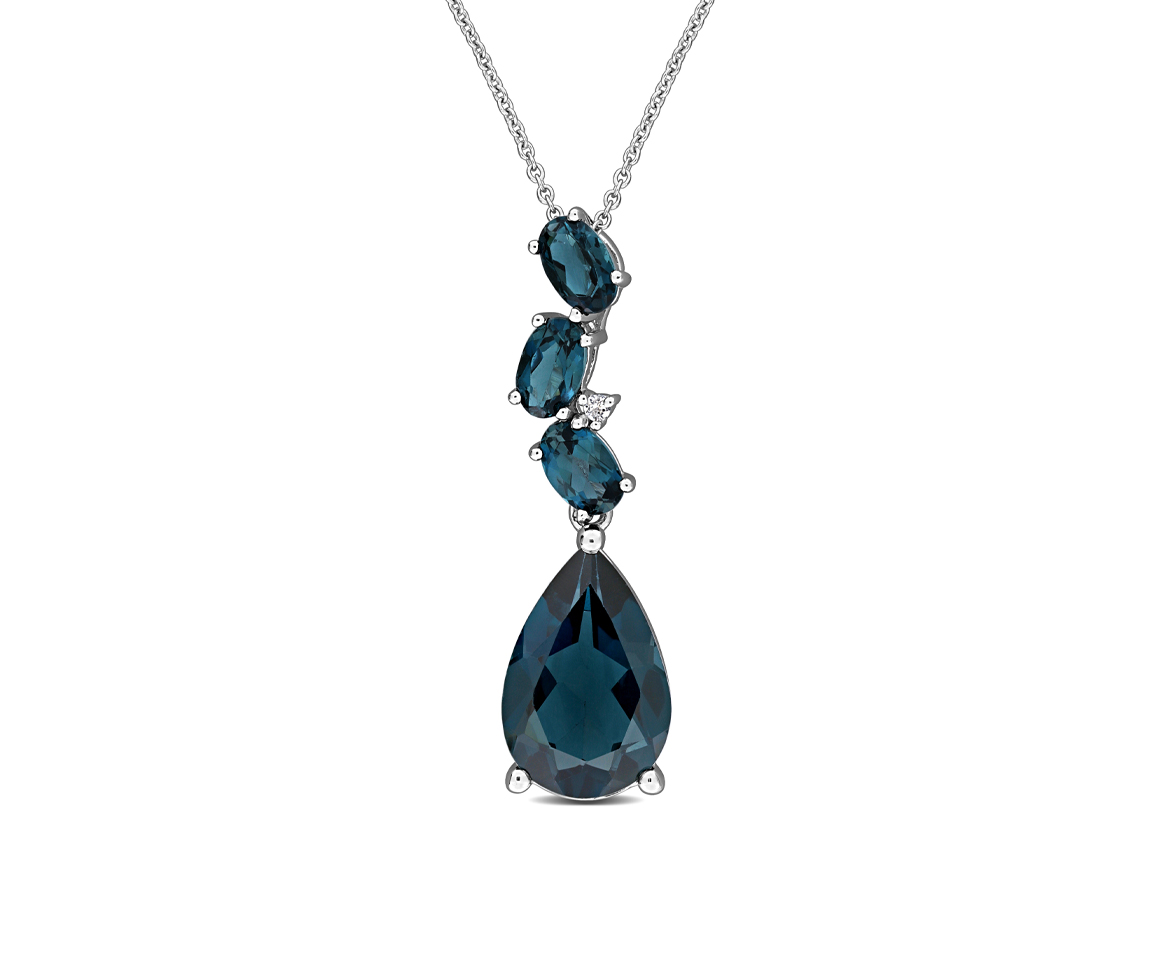 PENDENTIF EN OR BLANC SERTI DE TOPAZES BLUE LONDON ET D'UN DIAMANT - DM FC2HTBZ41J - PERLE D'IMPORTATION PENDENTIF EN OR BLANC SERTI DE TOPAZES BLUE LONDON ET D'UN DIAMANT - DM FC2HTBZ41J - PERLE D'IMPORTATION