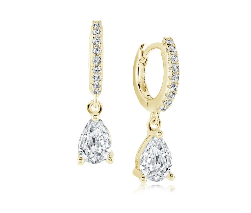 BOUCLES HUGGIES EN ACIER/PVD OR SERTIES D'UN CUBIQUE ZIRCONIA DE TAILLE POIRE - IG SEA397 - VELORIA BOUCLES HUGGIES EN ACIER/PVD OR SERTIES D'UN CUBIQUE ZIRCONIA DE TAILLE POIRE - IG SEA397 - VELORIA