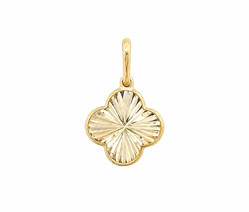 PENDENTIF TRÈFLE EN OR TAILLÉ DIAMANT PENDENTIF TRÈFLE EN OR TAILLÉ DIAMANT