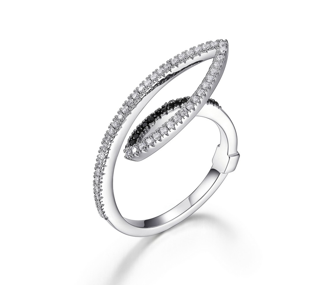 BAGUE À MOTIF TWIST EN ARGENT RHODIÉ SERTIE DE CUBIQUES ZIRCONIAS NOIRS ET BLANCS - PJ R4LA73GKAC - ELLE