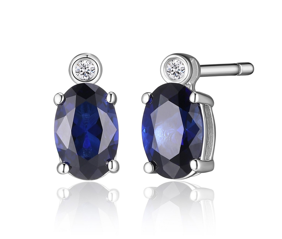 BOUCLES FIXES EN ARGENT RHODIÉ SERTIES DE SAPHIRS ET DIAMANTS DE LABORATOIRES - PJ R2LCHE0258 - ELLE