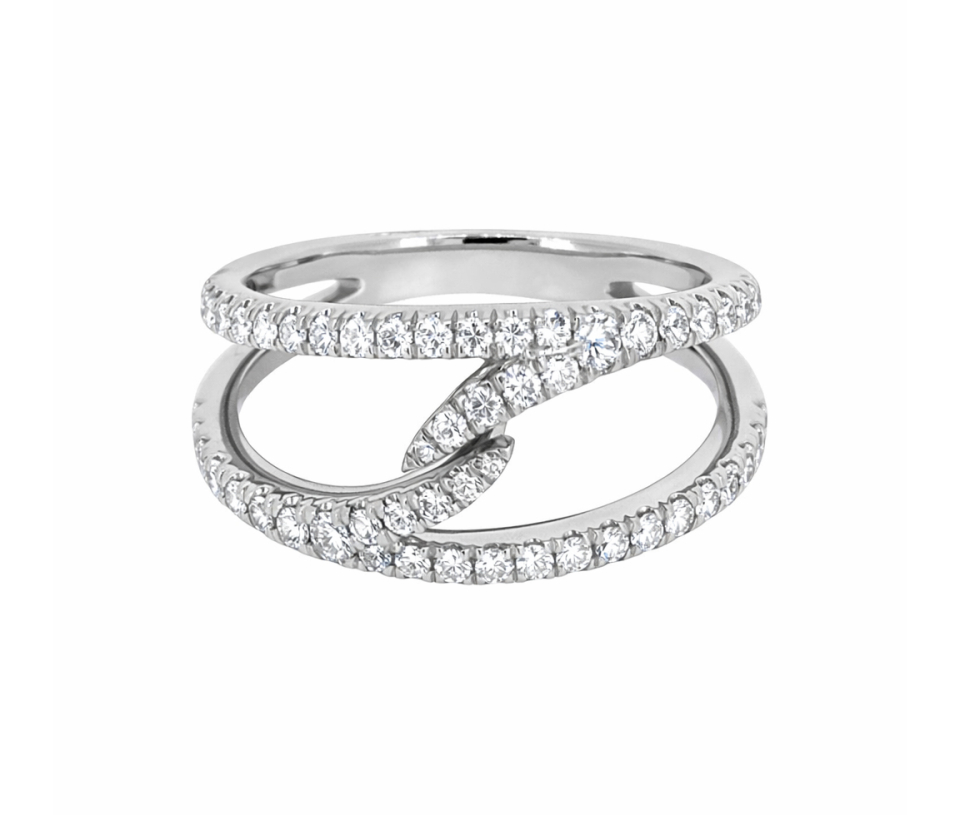 BAGUE EN OR AVEC DIAMANTS