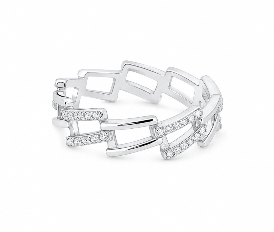 BAGUE À MAILLES CARRÉES AJOURÉES AVEC CZ