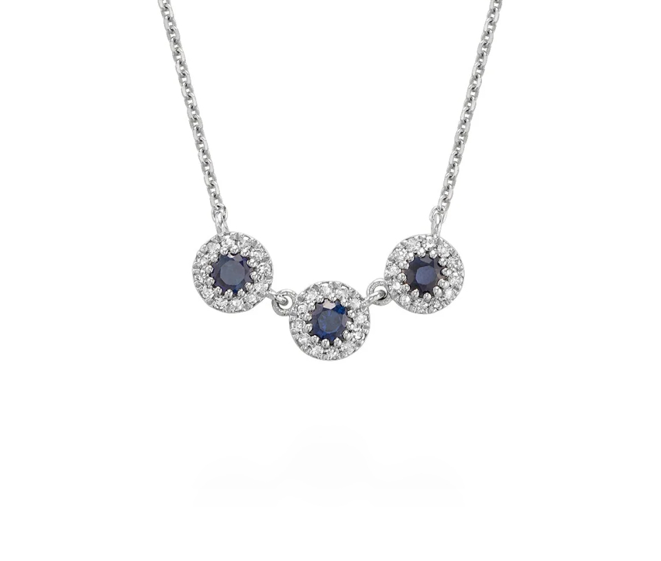 COLLIER EN OR BLANC SERTI DE SAPHIRS, RUBIS OU ÉMERAUDES ET DE DIAMANTS - BR 08043MCBS - R.N.B.